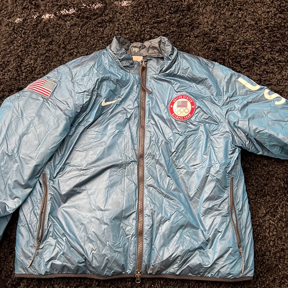 Nike Women’s XL Olympic Jacket